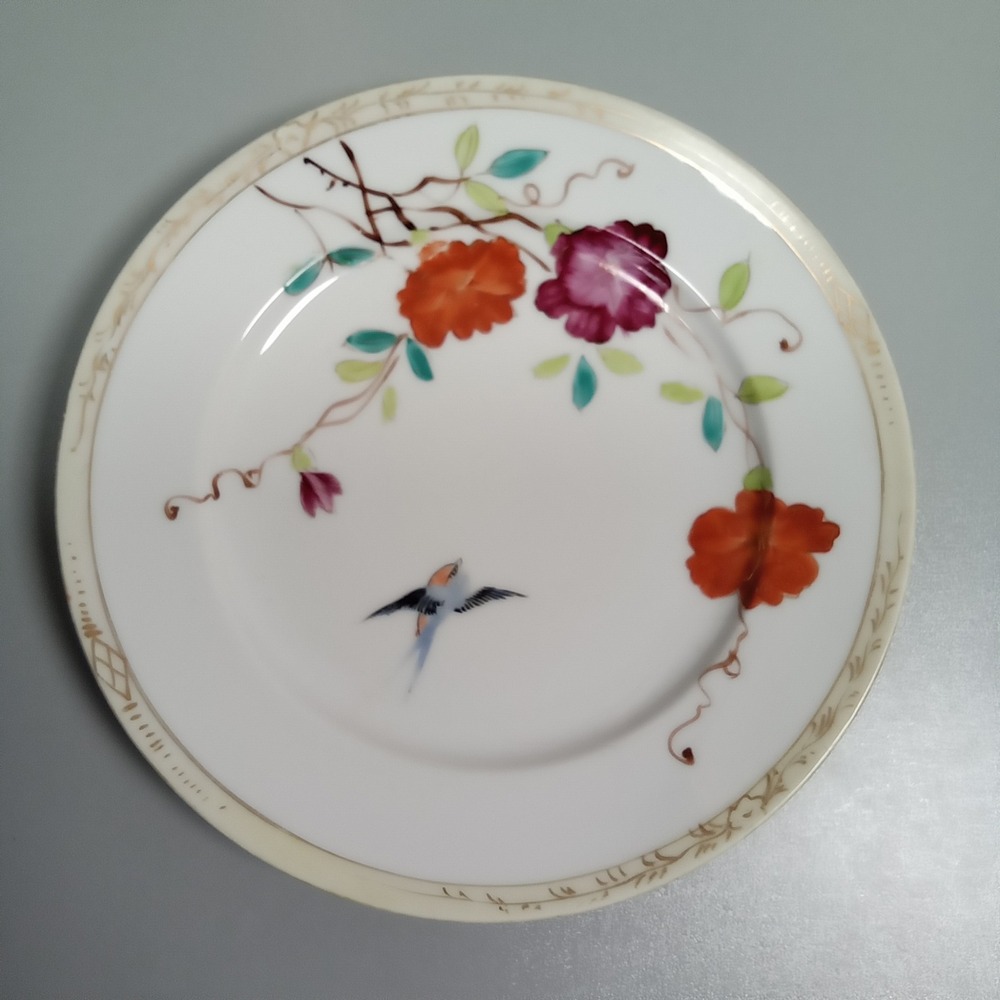 Antique‎ Nippon Hand Painted Bird and Floral Porcelain Plate 6.25 Inch Gold Trim